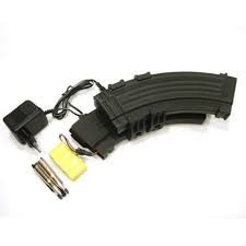 CM CARICATORE ELETTRICO SOFTAIR AK 1100BBS
